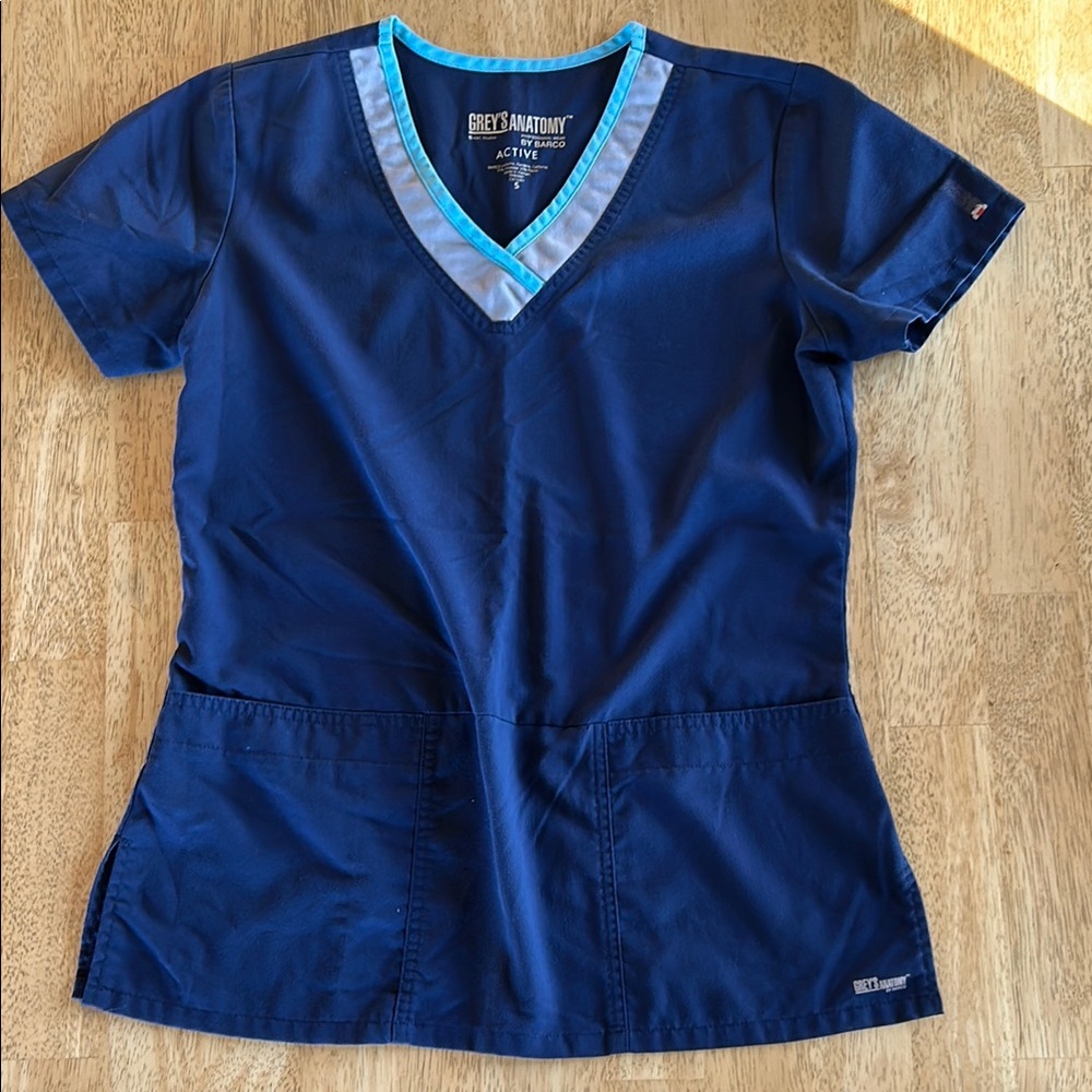 Greys anatomy scrub top